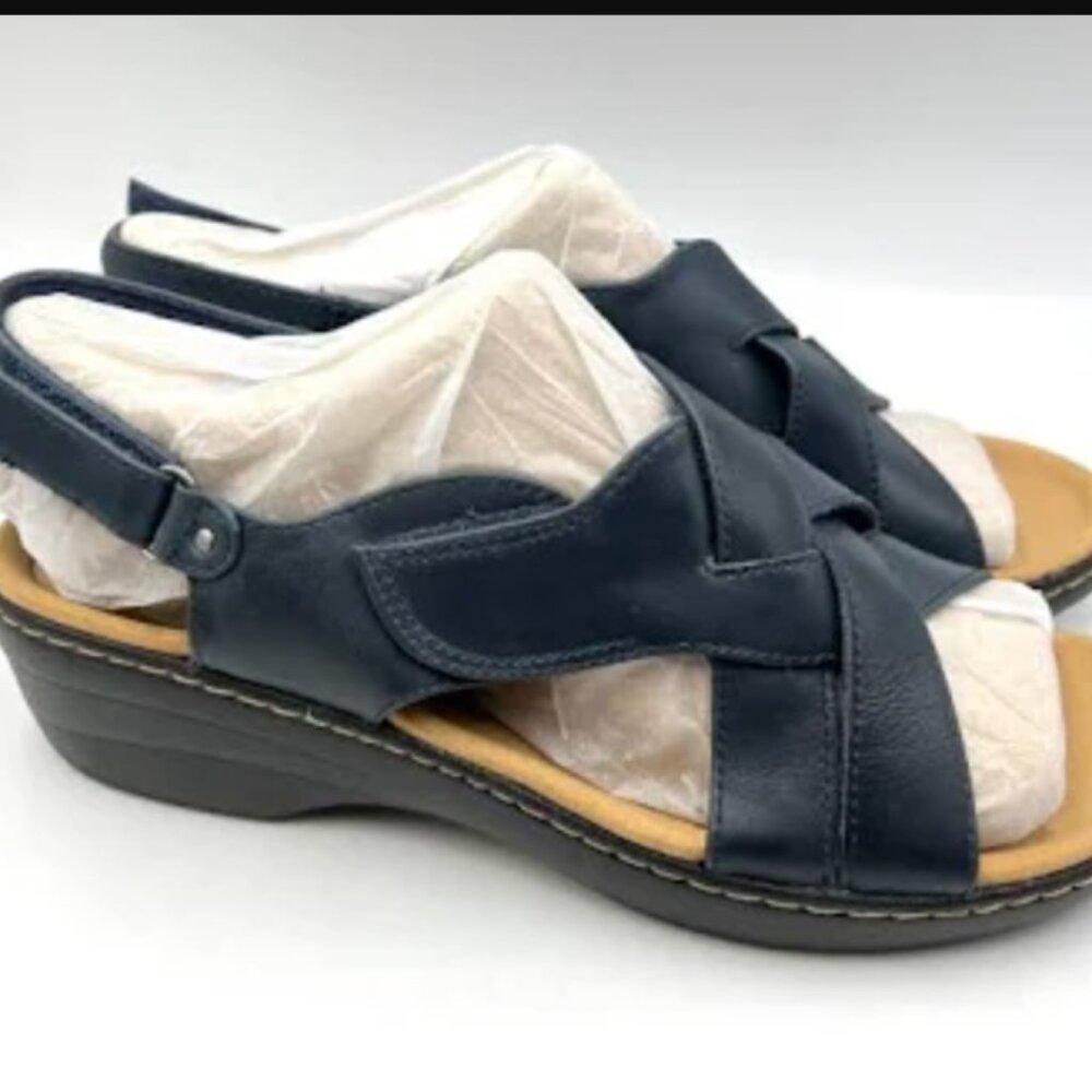 NIB Clarks Merliah Echo Women 11‎ Wedge Sandals Navy Leather Cork Platform Comfy